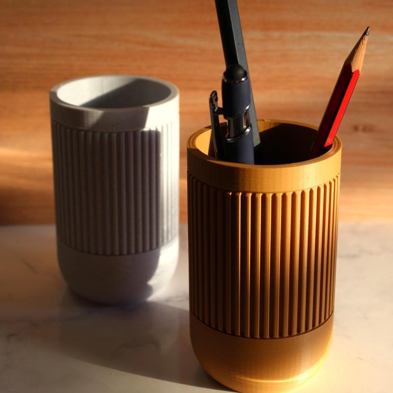 Minimalist Desk Pen Holder, Pencil Stand and Desktop Organizer