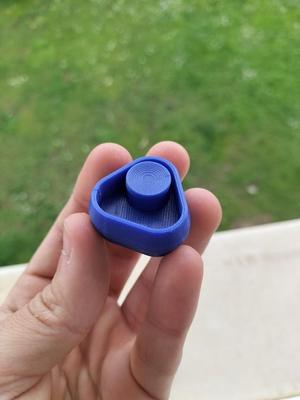 Fidget toy