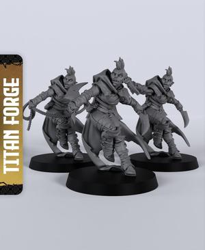 Half-Orc Female Rogue - With Free Dragon  - 5e DnD Inspired for RPG and Wargamers