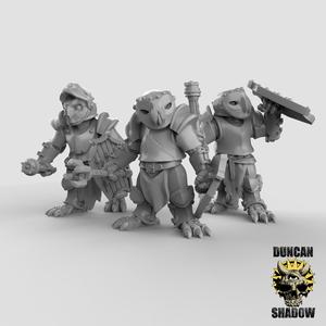 Armored Owls with Mace and Shield (Pre Supported)