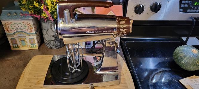 Sunbeam Mixmaster Turntable