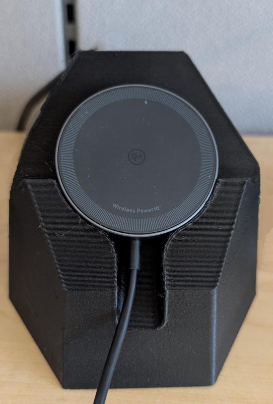 Anker Qi2 Charging Stand