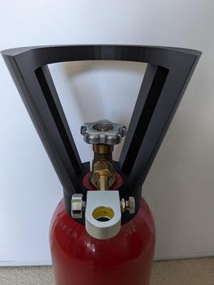 CO2 cylinder stand