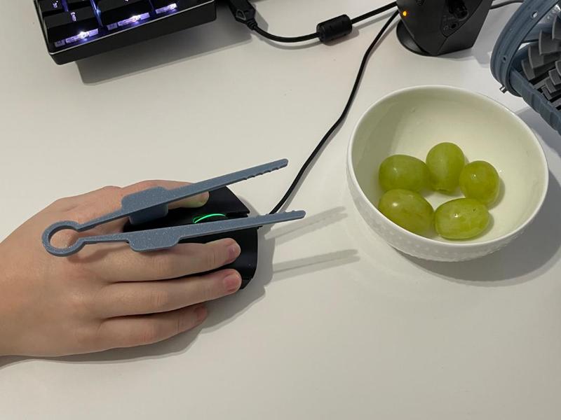 Gaming Chopsticks for eating while Gaming
