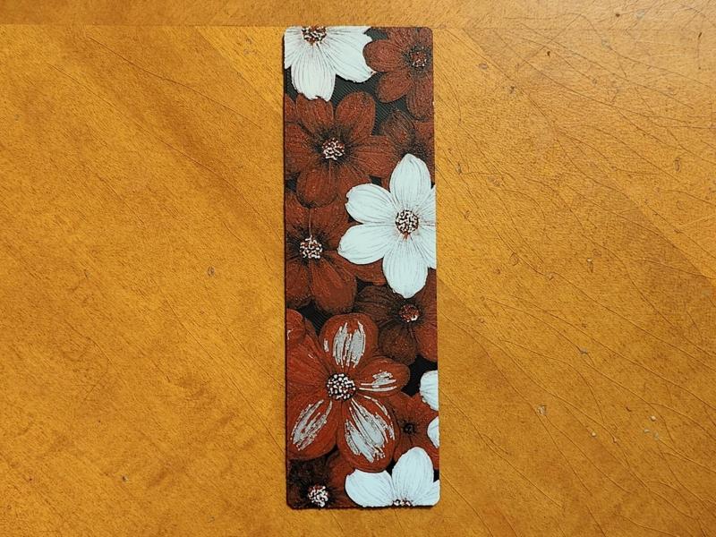 Flowers Bookmark - Hueforge