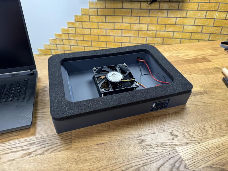 Laptop cooler base- Laptop cooler -30 Degrees