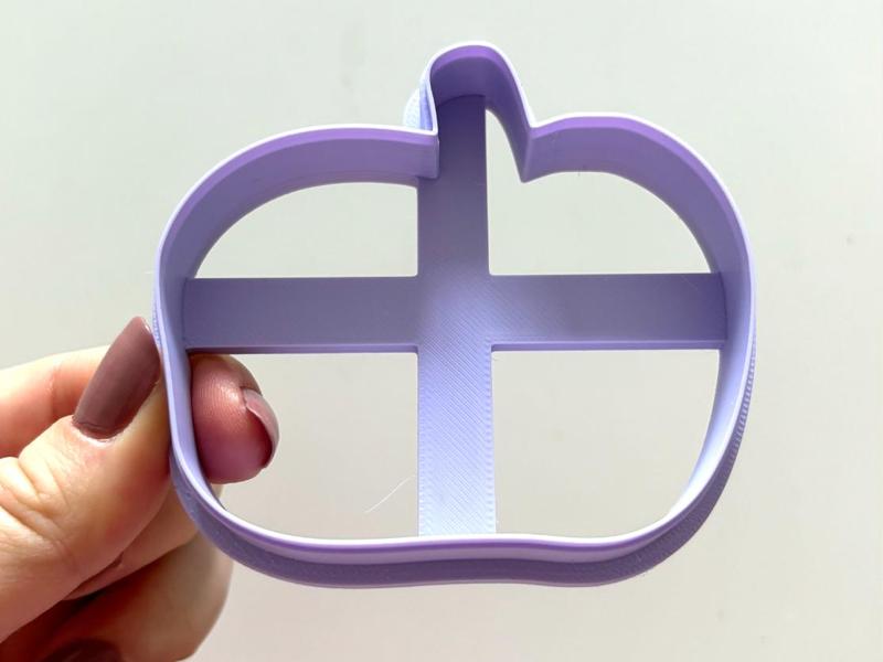 Pumpkin cookie cutter