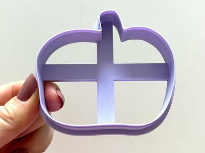 Pumpkin cookie cutter