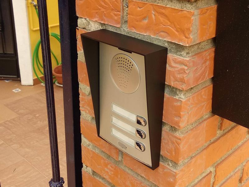 Doorbell cover (FERMAX)