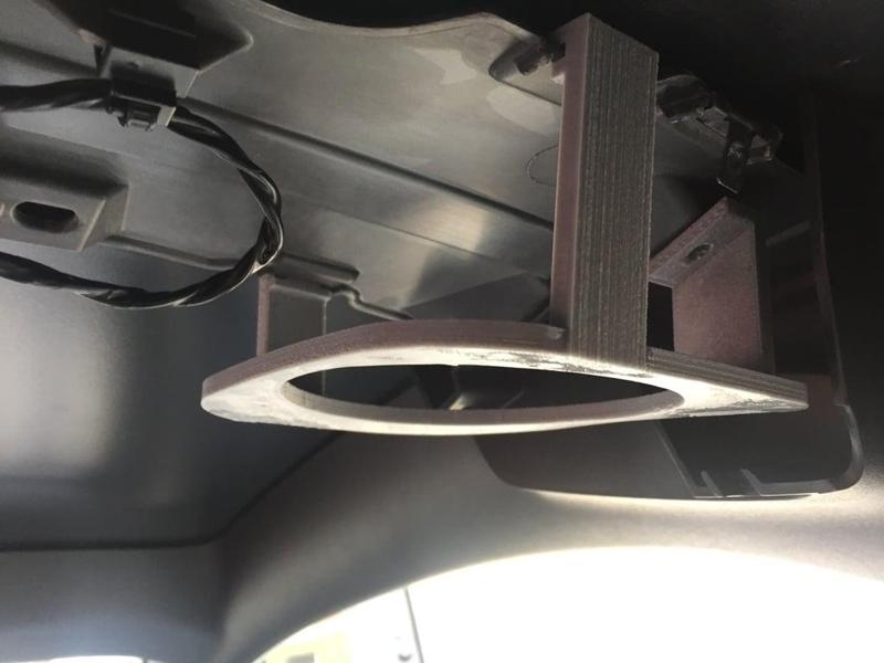 Twizy speaker mount