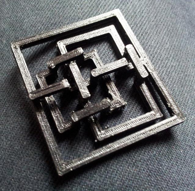 Borromean Rings (deformed)