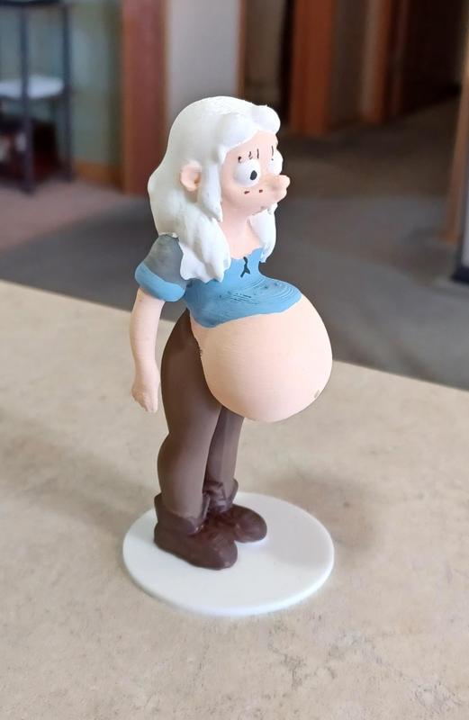 Disenchantment Princess Bean Beer Gut Figure