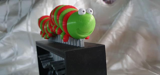 Automata Catapillar