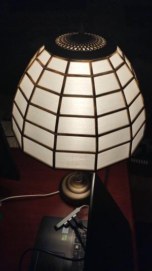 Table lamp shade