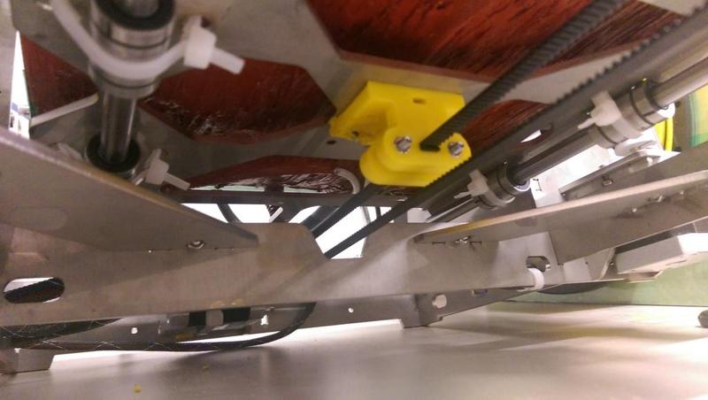 Y belt fastener for Prusa i3 Steel in OpenSCAD