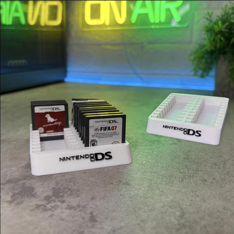 NINTENDO DS / 3DS STAND FOR 20 GAMES
