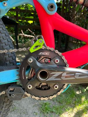 Chain guard