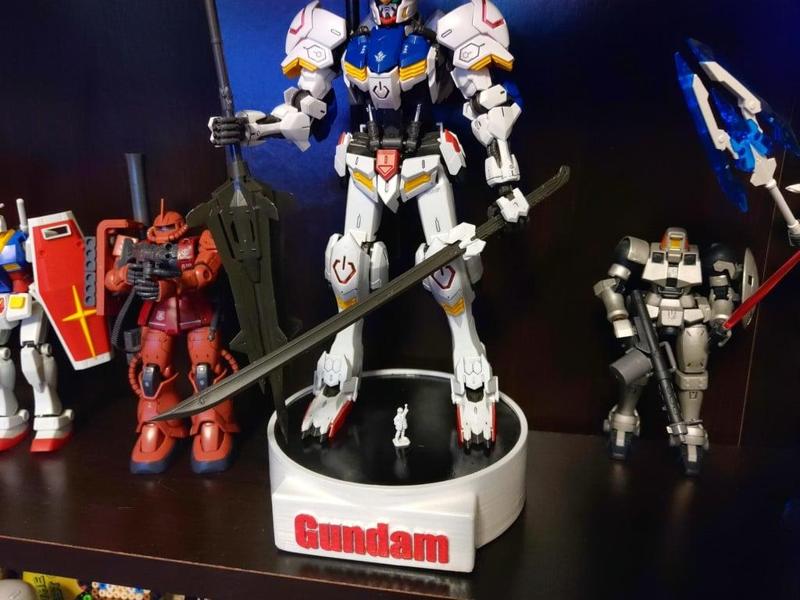 Gundam Base/Stand