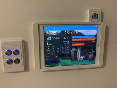 iPad Air (2013) wall bracket
