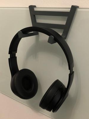 Headphone holder