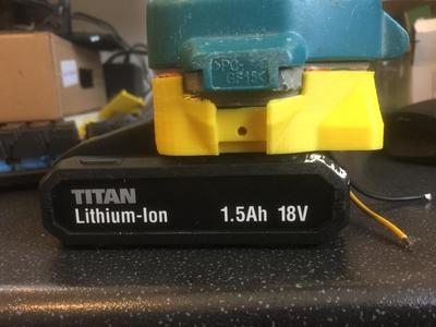 Makita 6270D Battery adapter