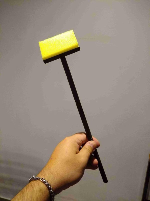 Aquarium glass cleaner