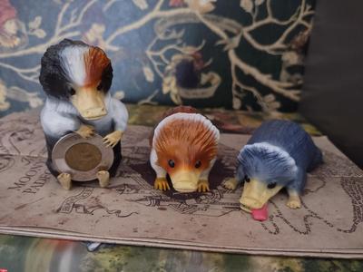 Baby nifflers
