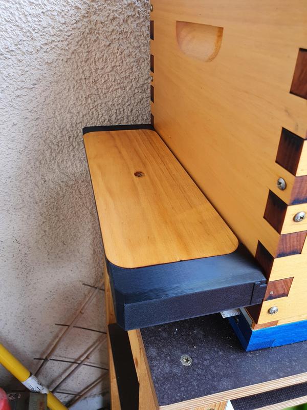 FlowHive (Hybrid) Window-Cover-Tray