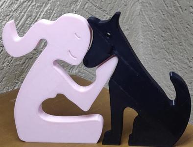 Dog hug decorative figure