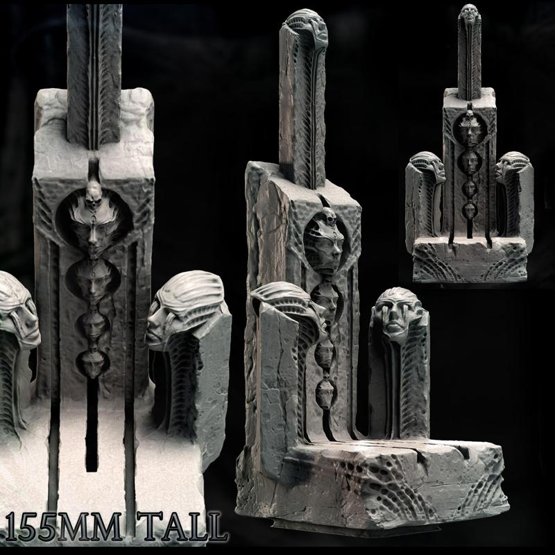 Giger Statue/Base (4 of 5)