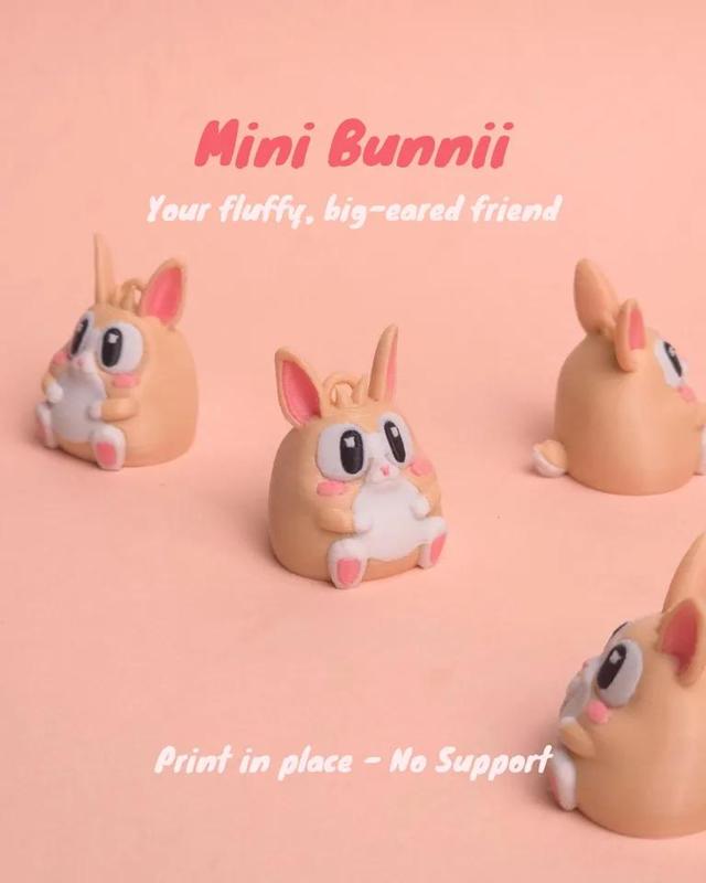 Cute bunny rabbit keychain, no support   