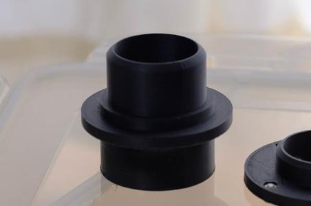 Spool holder extension pipe for moisture-proof box