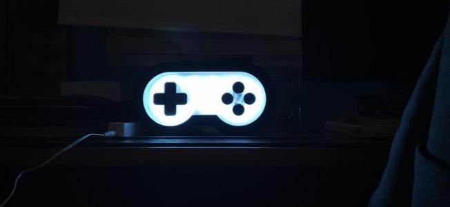 Game controller lamp