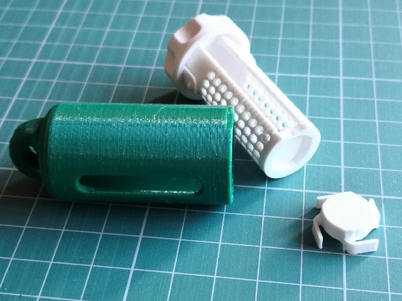 Fishing Waste Line Collector with One Way Click System   