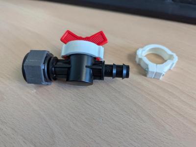 Reinforcement clamp for pliastic garden watering valve   