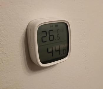 Sonoff SNZB-02D Temperature and Humidity Sensor Spacer for wall mounting   