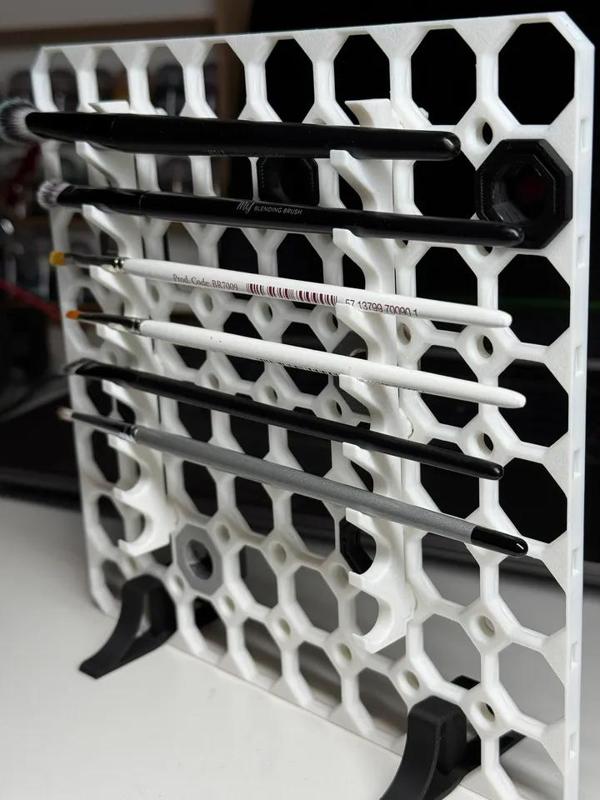 Brush holder for Multiboard   