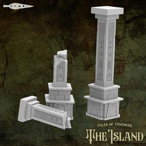maze column