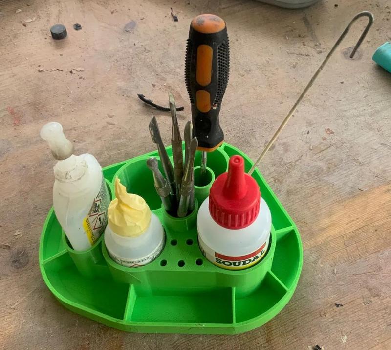 super glue nic naks station   