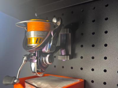 Pegboard Spinning Reel Display Stand Hanger Base