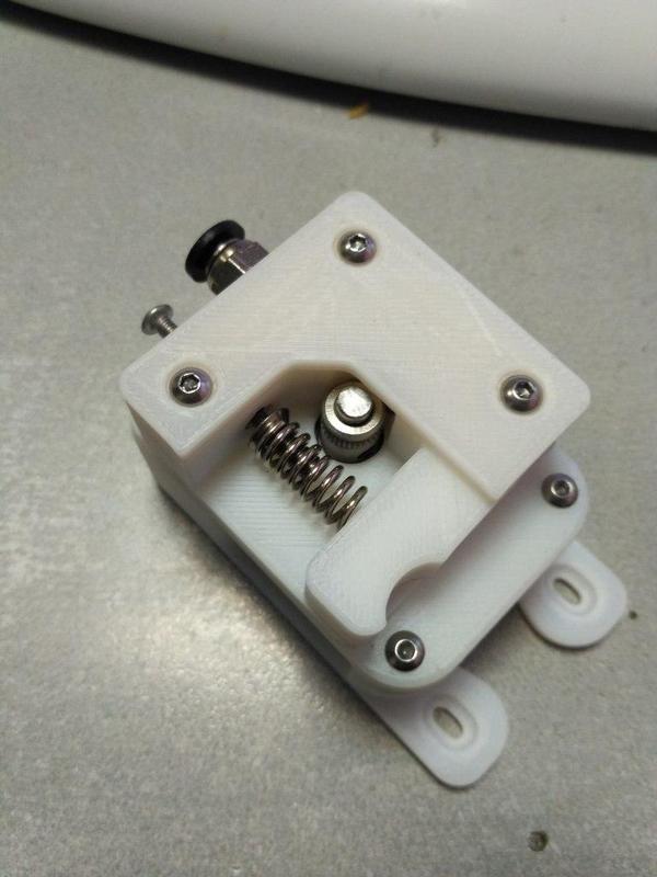 Bowden extruder for flex material v1.1