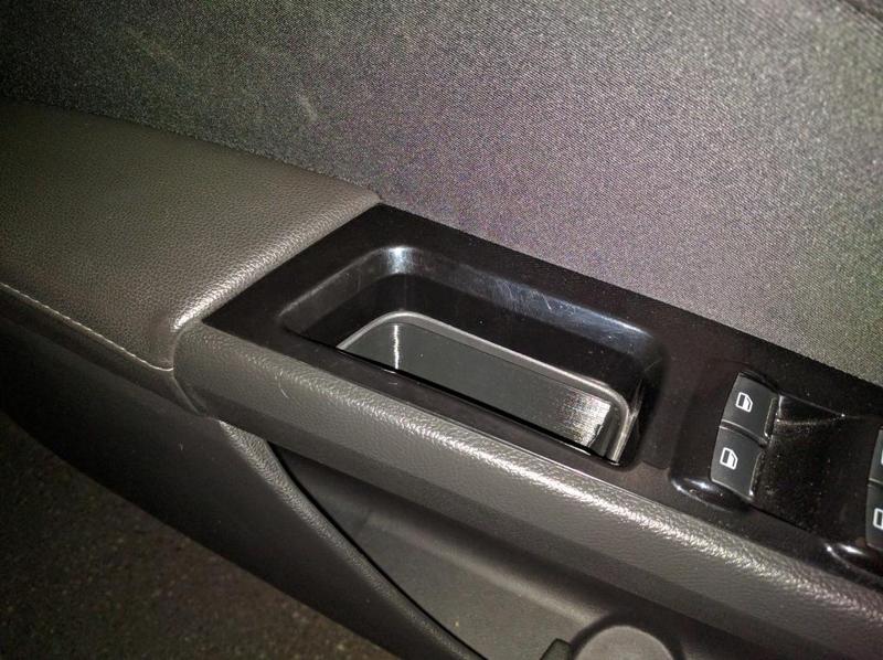 Ford Fusion 2015 Door Handle Cup