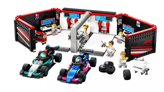 TwindBricks3D - 60444 F1 Garage  Mercedes-AMG  -  Alpine Cars