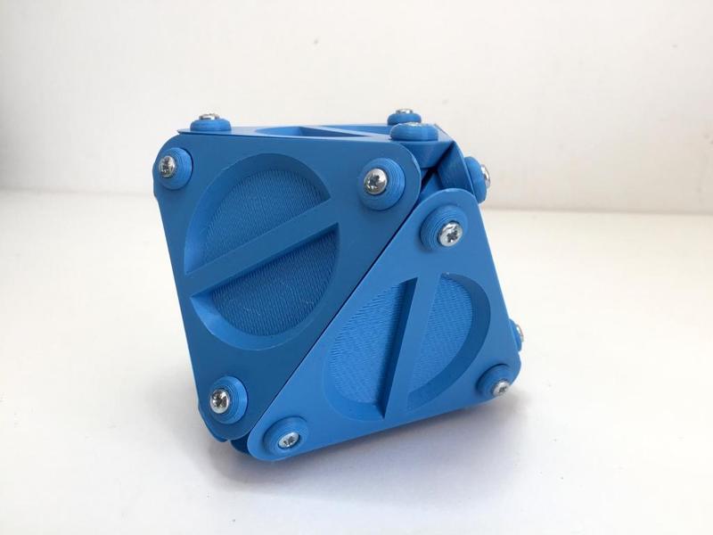 BuckyFuller JitterBug V2