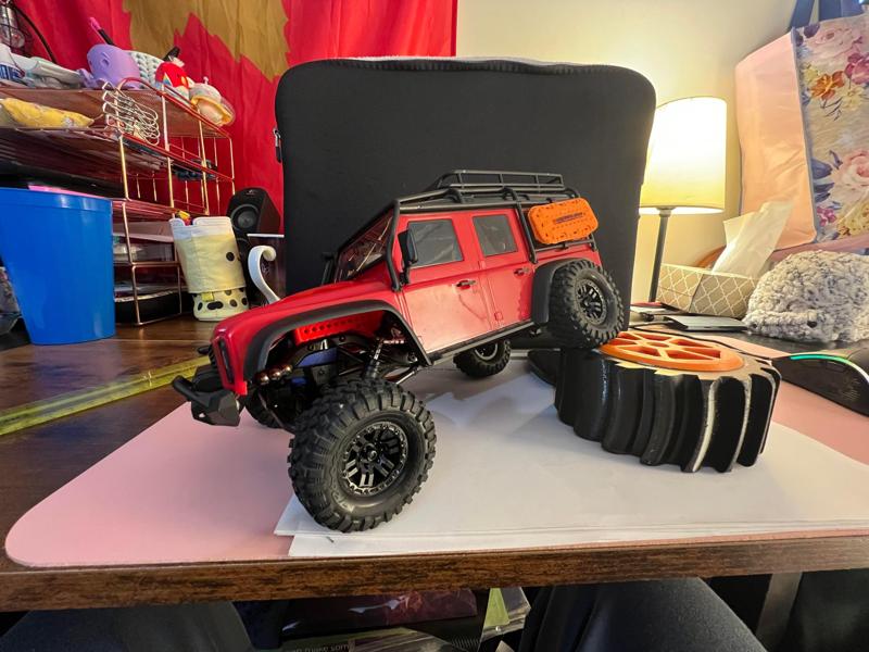 Trx4m front shock mount