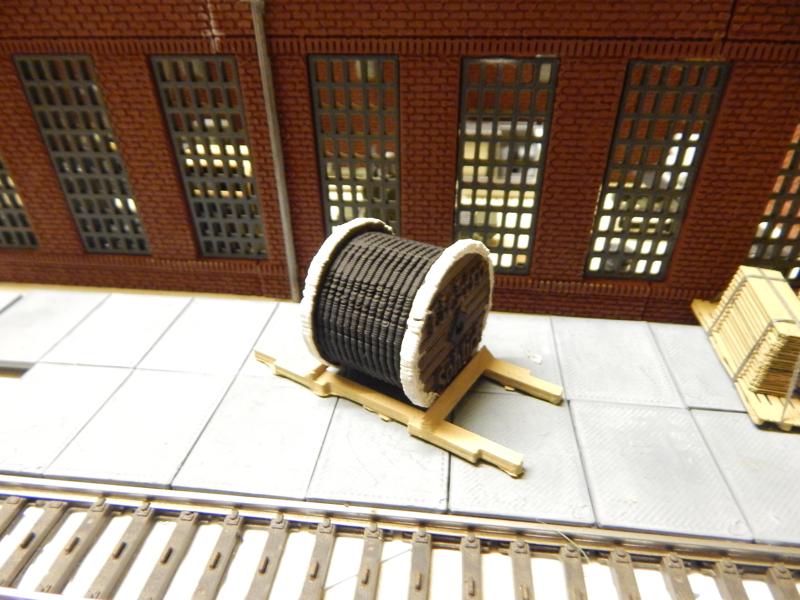 Fully loaded H0 scale 1:87 cable reel Electric cable reel