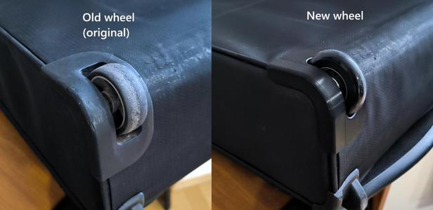 Spare wheel holder for Roncato LITE PLUS S suitcase