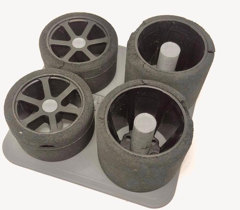 1/12 pancar tyre holder