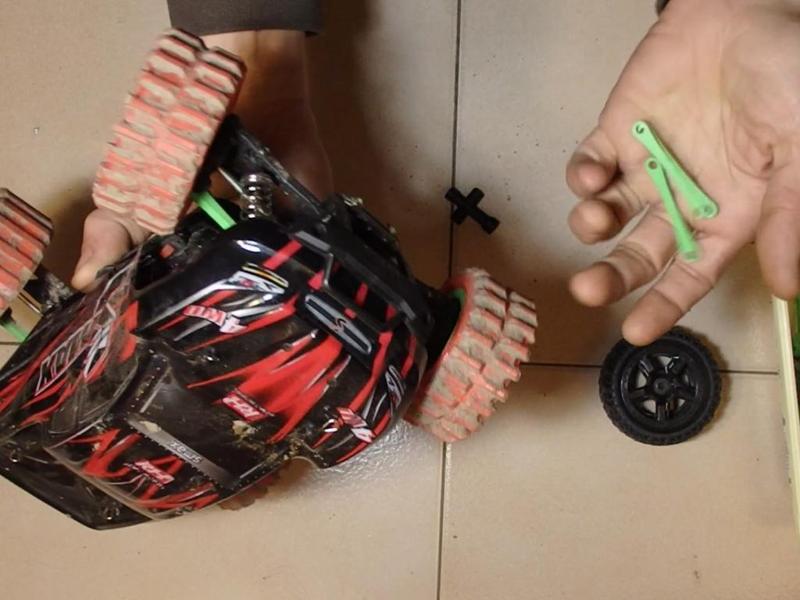 RemoHobby 1631 Smax - Wheels Arms ajustment