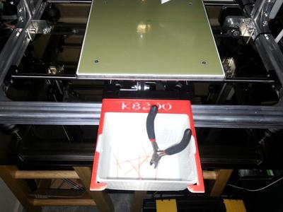 Trash or tool bucket for K8200